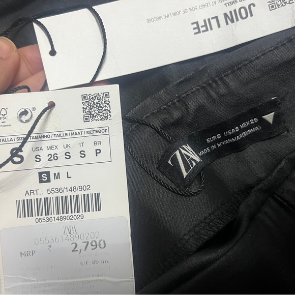 New with 🏷️ Zara faux leather pants - Picture 6 of 6